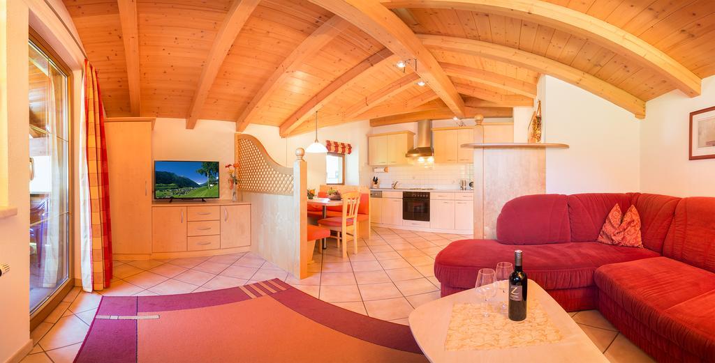 Haus Sonnenseit'N Hotel Neustift im Stubaital Exterior foto